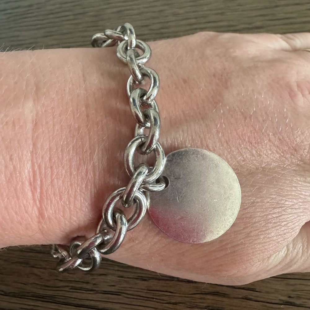 Tiffany & Co. Silver Chain Return To Tiffany Round Bracelet - Picture 4 of 7